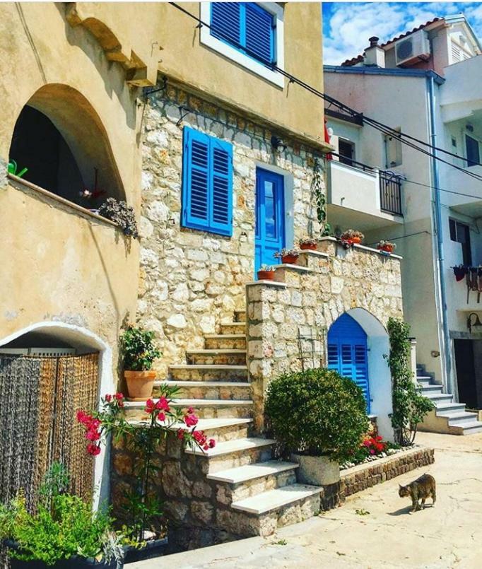 Apartments Lighthouse Baška Exteriör bild